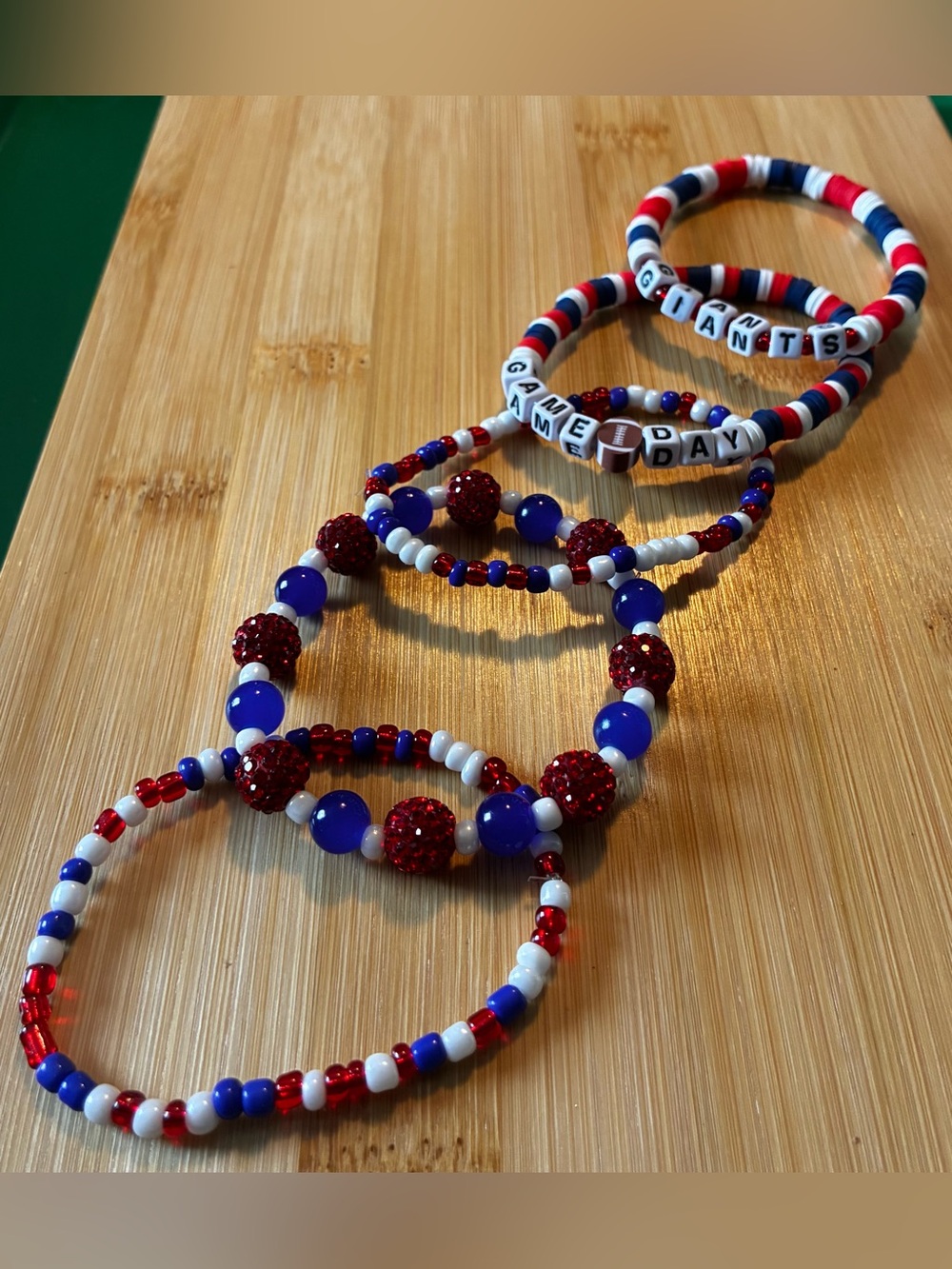 Giants 'Game Day' Beaded Bracelet Set - Picture 4 of 4